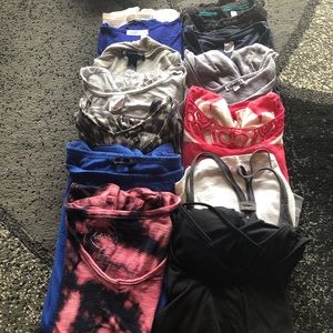 bundle of womens tops